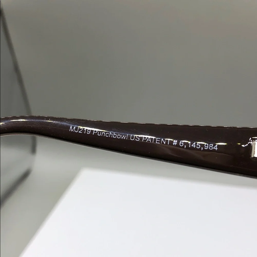 Maui Jim Punchbowl MJ219-01 Sunglasses Brown GOOD Condition UNISEX Choco Fade